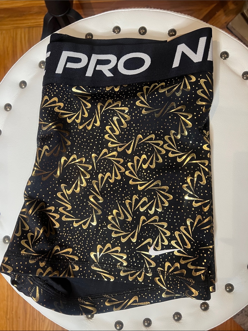 Nike Pro Women’s Black & Gold Performance Shorts - Picture 2 of 6